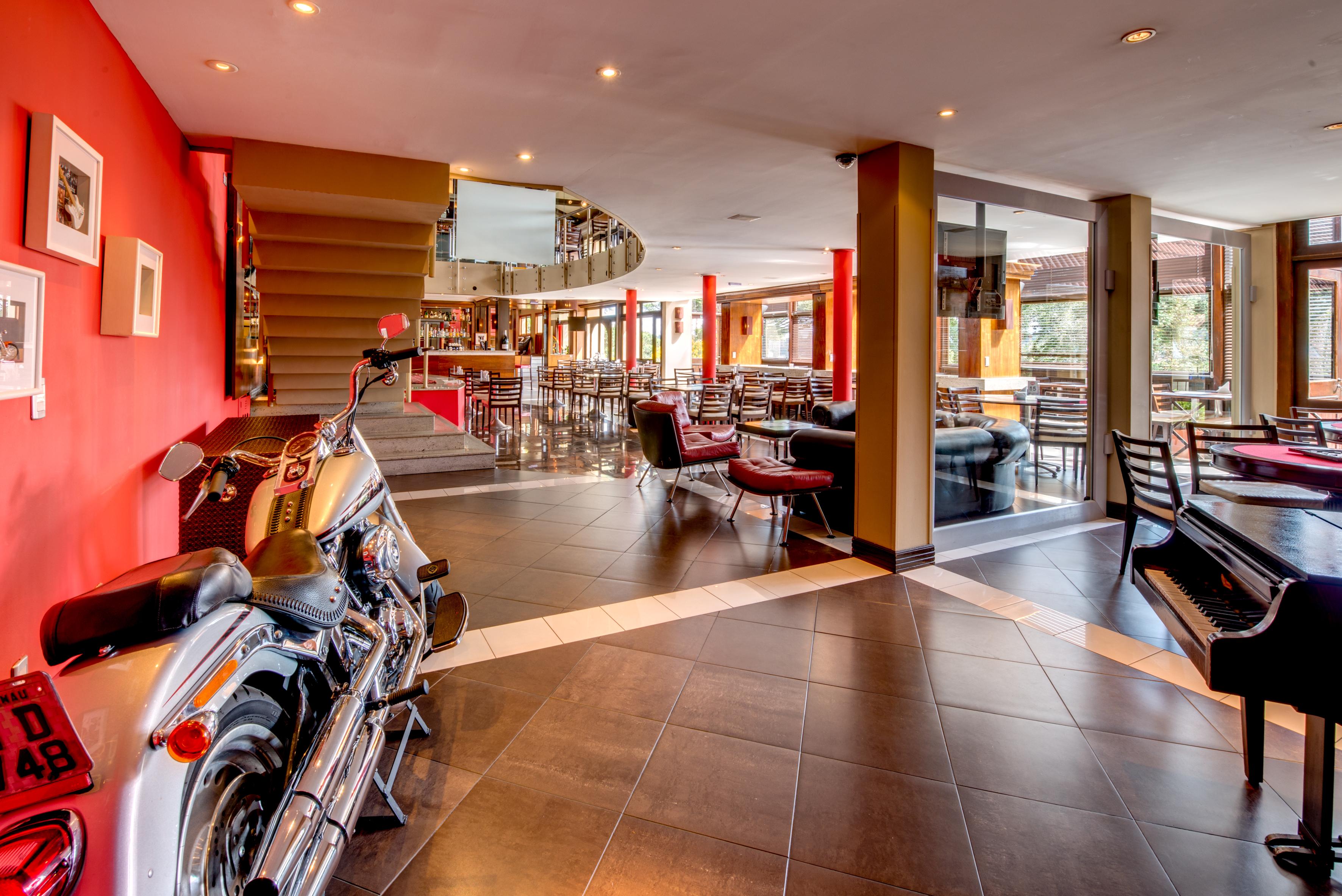 Wish Serrano Resort Gramado Eksteriør billede The interior of the hotel