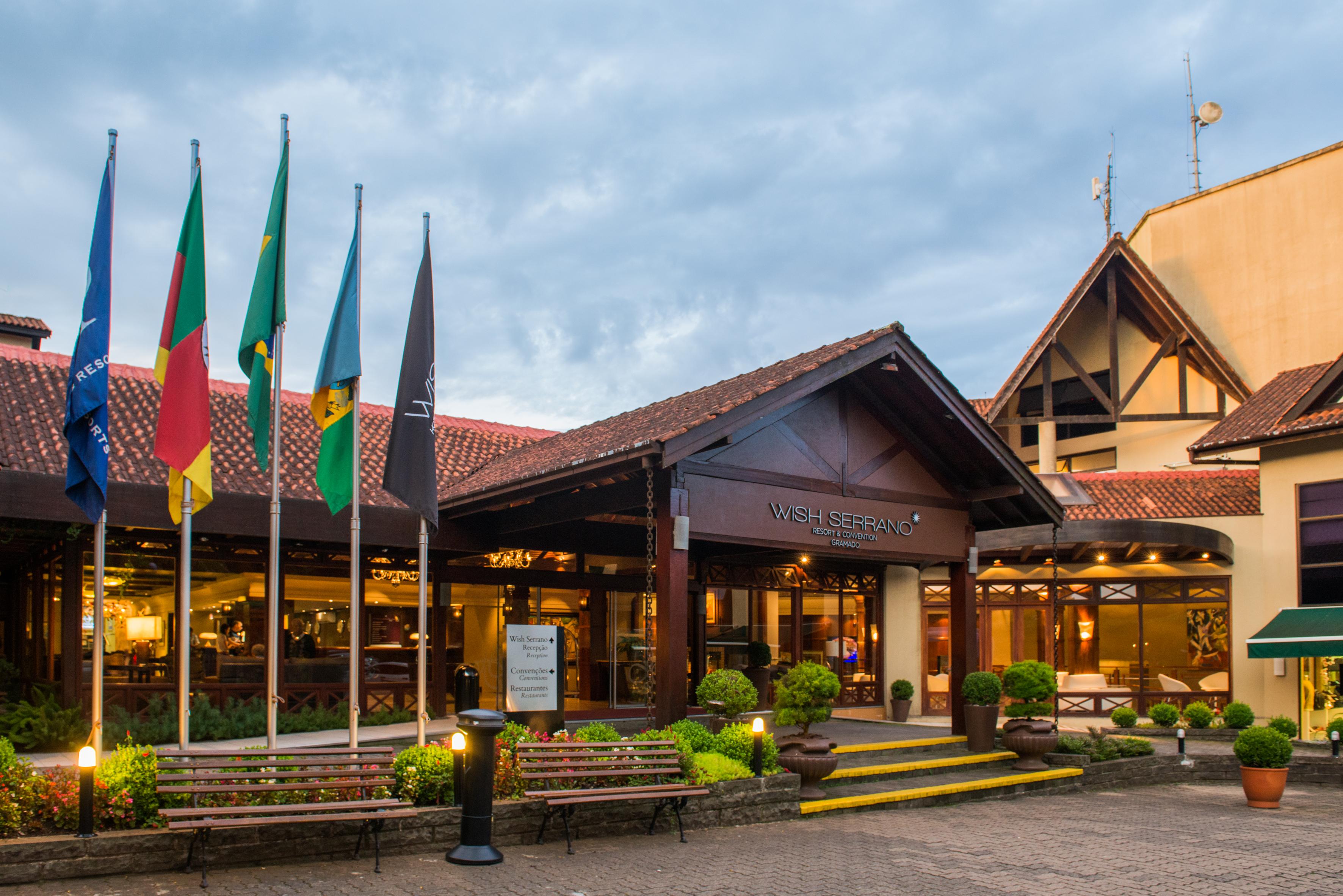 Wish Serrano Resort Gramado Eksteriør billede The entrance of the hotel